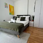 Luxe Prima - 2 Bed In Central London